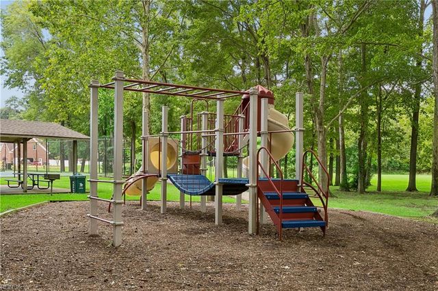 14 Riding PATH, Hampton, VA 23669