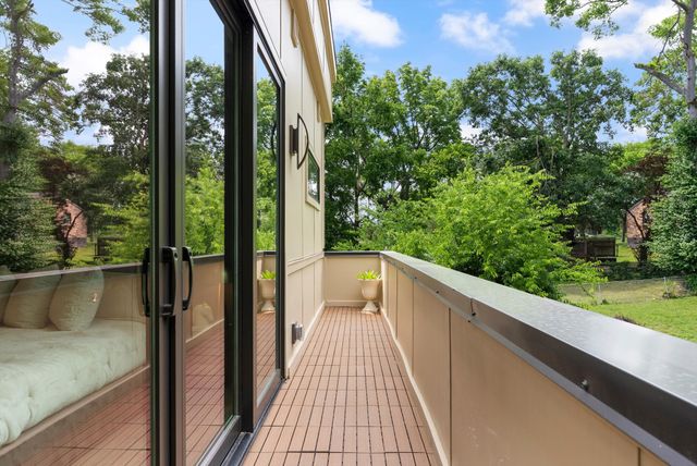 1007 Sevier St, Nashville, TN 37206