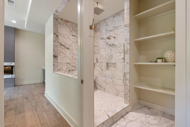 1007 Sevier St, Nashville, TN 37206
