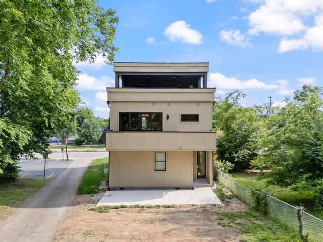 1007 Sevier St, Nashville, TN 37206