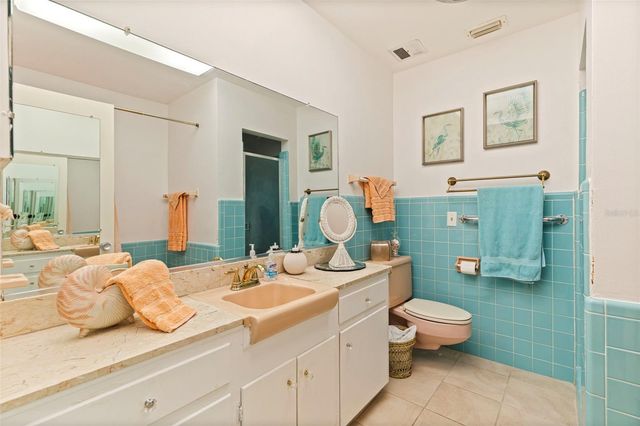 1036 NORTH SHORE DRIVE NE 1, St Petersburg, FL 33701