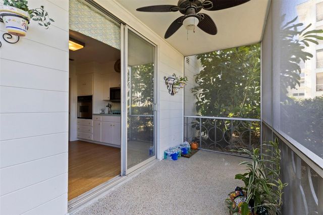 1036 NORTH SHORE DRIVE NE 1, St Petersburg, FL 33701