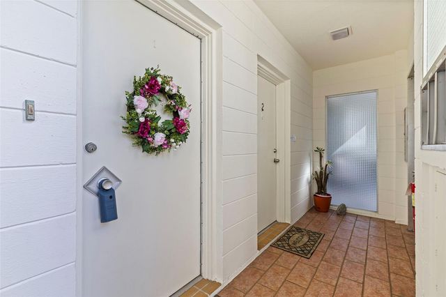 1036 NORTH SHORE DRIVE NE 1, St Petersburg, FL 33701