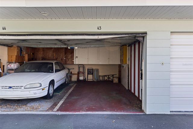 1036 NORTH SHORE DRIVE NE 1, St Petersburg, FL 33701