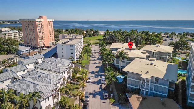 1036 NORTH SHORE DRIVE NE 1, St Petersburg, FL 33701