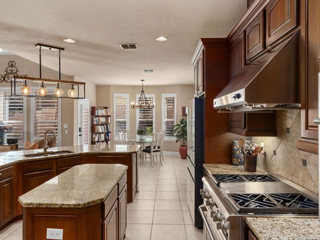 24718 Staffordshire, San Antonio, TX 78257