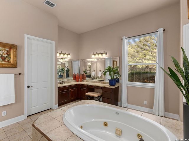 24718 Staffordshire, San Antonio, TX 78257