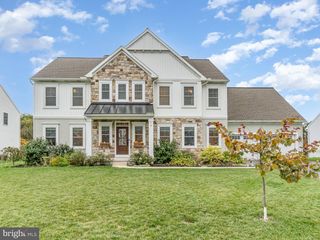15 BRAXTON ROAD RD, Mechanicsburg, PA 17050