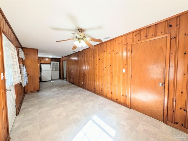 8733 Rebel Rd, Pensacola, FL 32526