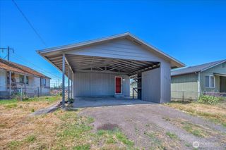 221 28th Avenue, Longview, WA 98632