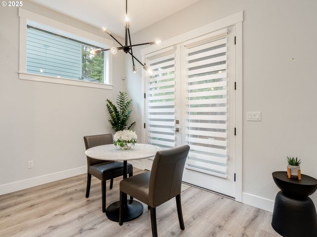 17613 Ne 75TH Cir, Vancouver, WA 98682