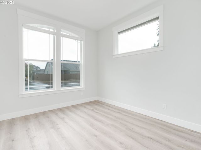 17613 Ne 75TH Cir, Vancouver, WA 98682