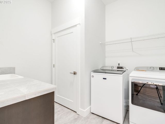 17613 Ne 75TH Cir, Vancouver, WA 98682