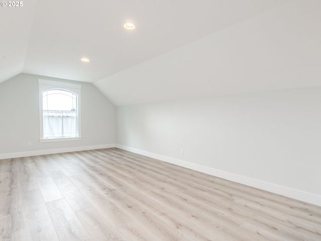 17613 Ne 75TH Cir, Vancouver, WA 98682