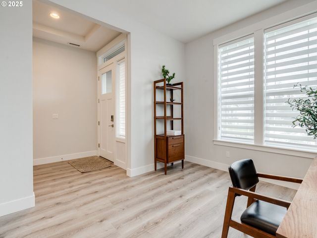 17613 Ne 75TH Cir, Vancouver, WA 98682