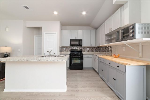 14232 Sedona Ridge Drive, Conroe, TX 77303