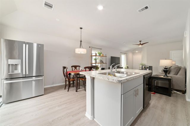 14232 Sedona Ridge Drive, Conroe, TX 77303