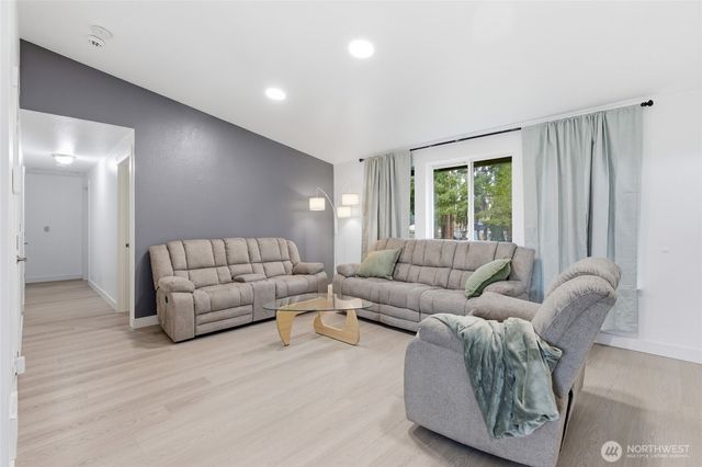 9047 Pepperidge Lane SE, Yelm, WA 98597