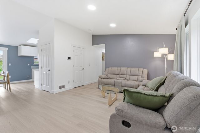 9047 Pepperidge Lane SE, Yelm, WA 98597