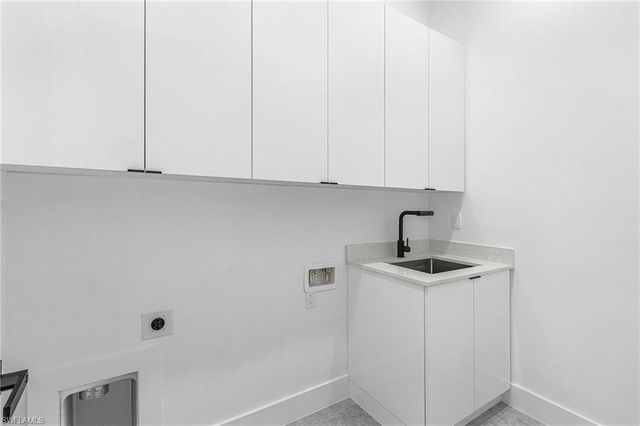 2903 10th ST SW, Lehigh Acres, FL 33976