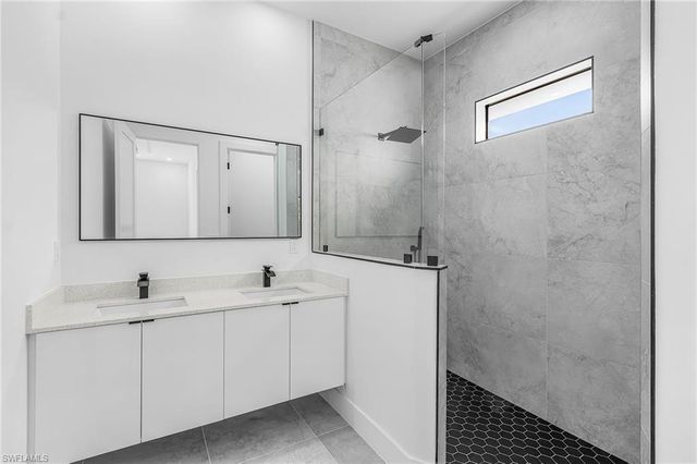 2903 10th ST SW, Lehigh Acres, FL 33976