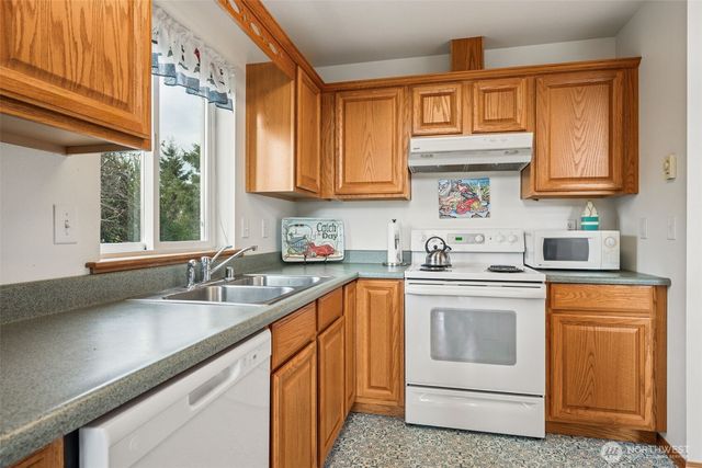 311 Otsego Street SW, Ocean Shores, WA 98569