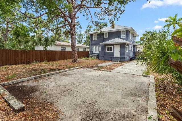 2312 HIGHLAND STREET S, St Petersburg, FL 33705