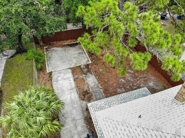 2312 HIGHLAND STREET S, St Petersburg, FL 33705