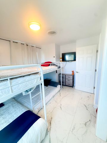 2192 Quail Trail, Lake Worth, FL 33461