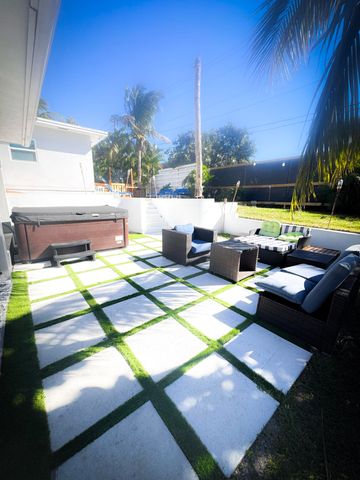 2192 Quail Trail, Lake Worth, FL 33461