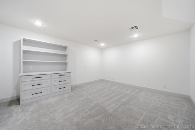 11018 S Gum Street, Jenks, OK 74037