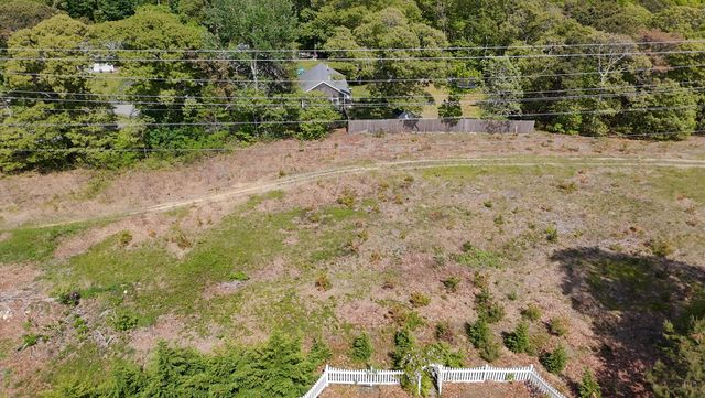 17 Kings Way, Orleans, MA 02653