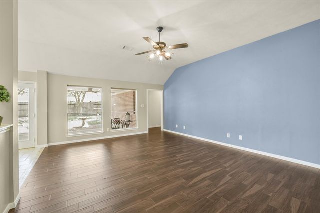 14915 Redbud Leaf Lane, Cypress, TX 77433