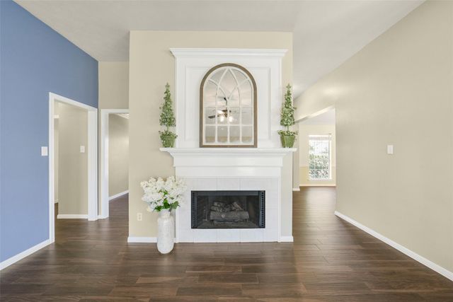 14915 Redbud Leaf Lane, Cypress, TX 77433