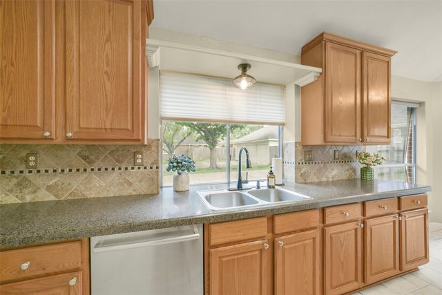 14915 Redbud Leaf Lane, Cypress, TX 77433