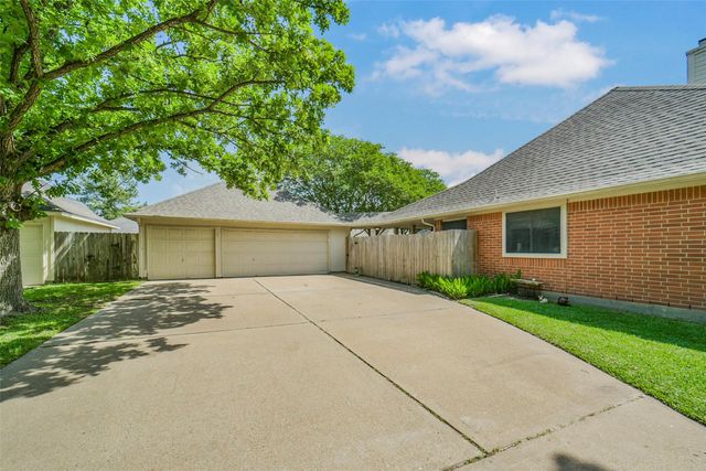 14915 Redbud Leaf Lane, Cypress, TX 77433