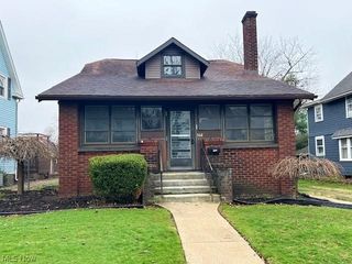 368 E Ido Avenue, Akron, OH 44301