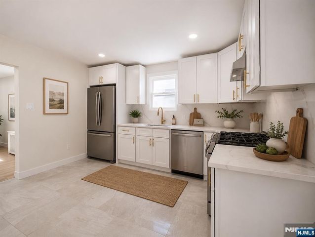626 Tremont Avenue, Orange, NJ 07050
