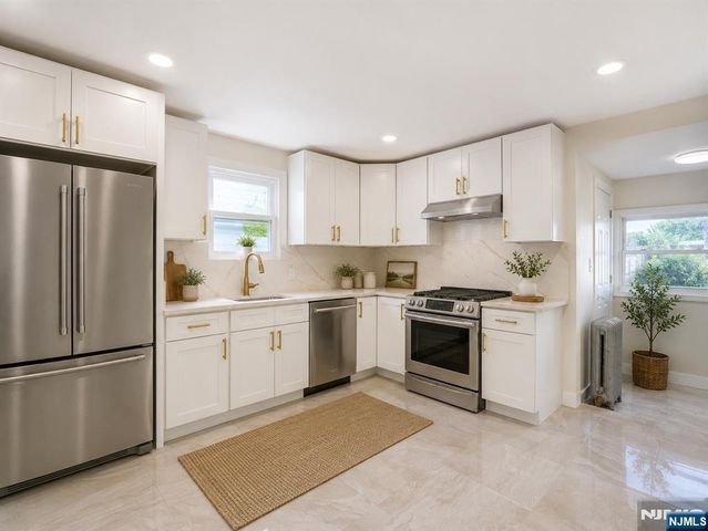 626 Tremont Avenue, Orange, NJ 07050