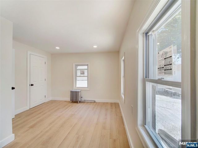 626 Tremont Avenue, Orange, NJ 07050