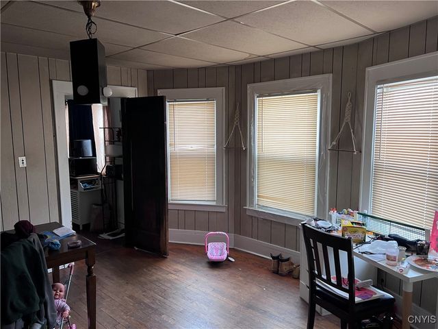 231 Allen St, Syracuse, NY 13210