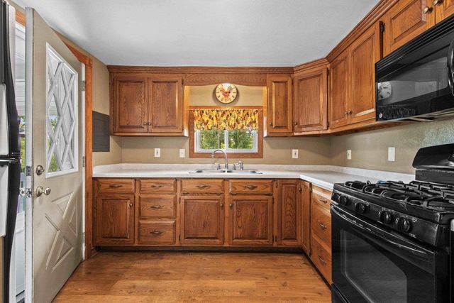 951 LAKE PARK STREET, Green Bay, WI 54313