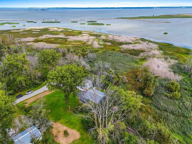 951 LAKE PARK STREET, Green Bay, WI 54313