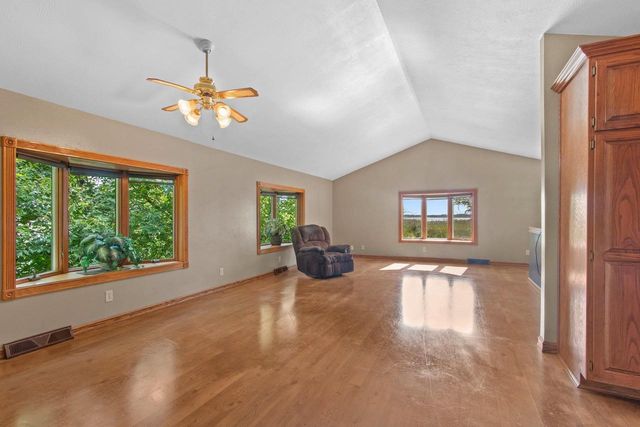 951 LAKE PARK STREET, Green Bay, WI 54313