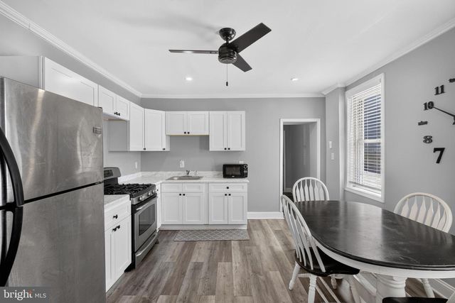 1401 EDGMONT AVE, Chester, PA 19013