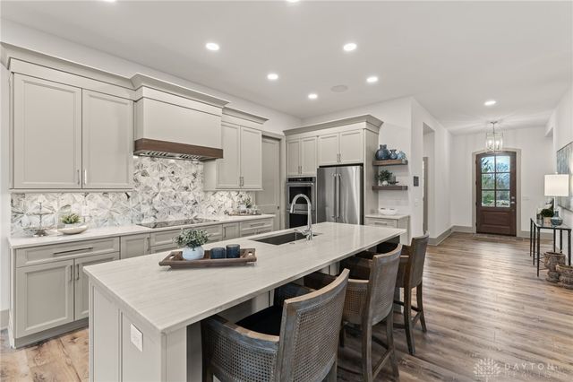 4193 Sweetbay Drive, Sugarcreek Twp, OH 45440