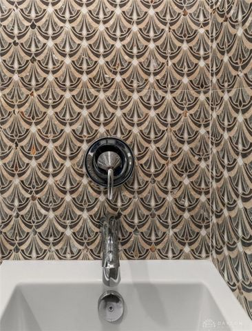 4193 Sweetbay Drive, Sugarcreek Twp, OH 45440