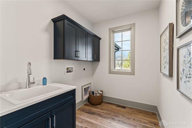 4193 Sweetbay Drive, Sugarcreek Twp, OH 45440