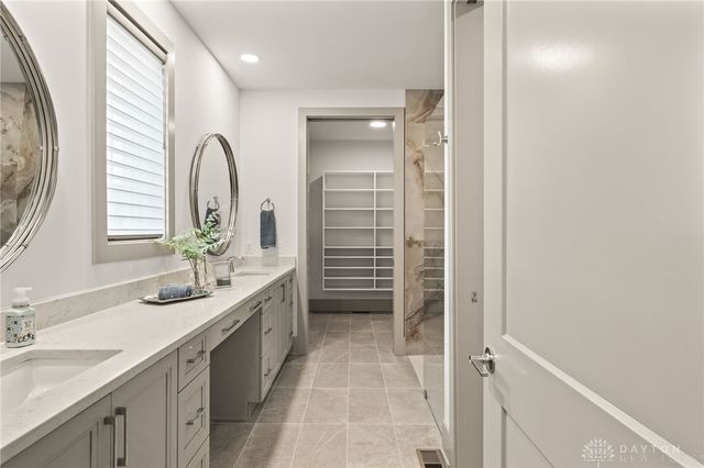 4193 Sweetbay Drive, Sugarcreek Twp, OH 45440