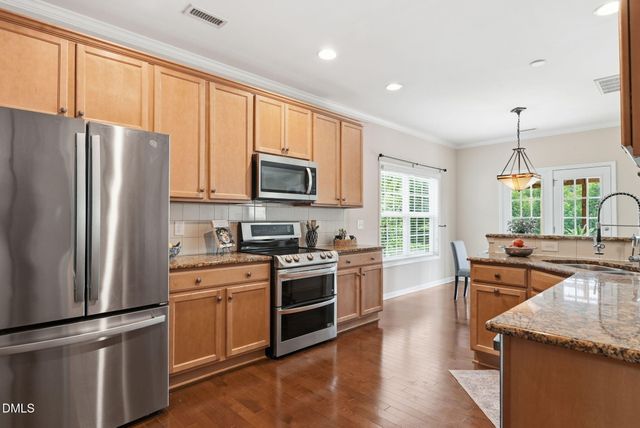 11 Hidden Ridge Court, Durham, NC 27707